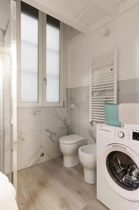 Moscova Moderno E Centrale Bilocale Con Soppalco Mediolan Apartament
